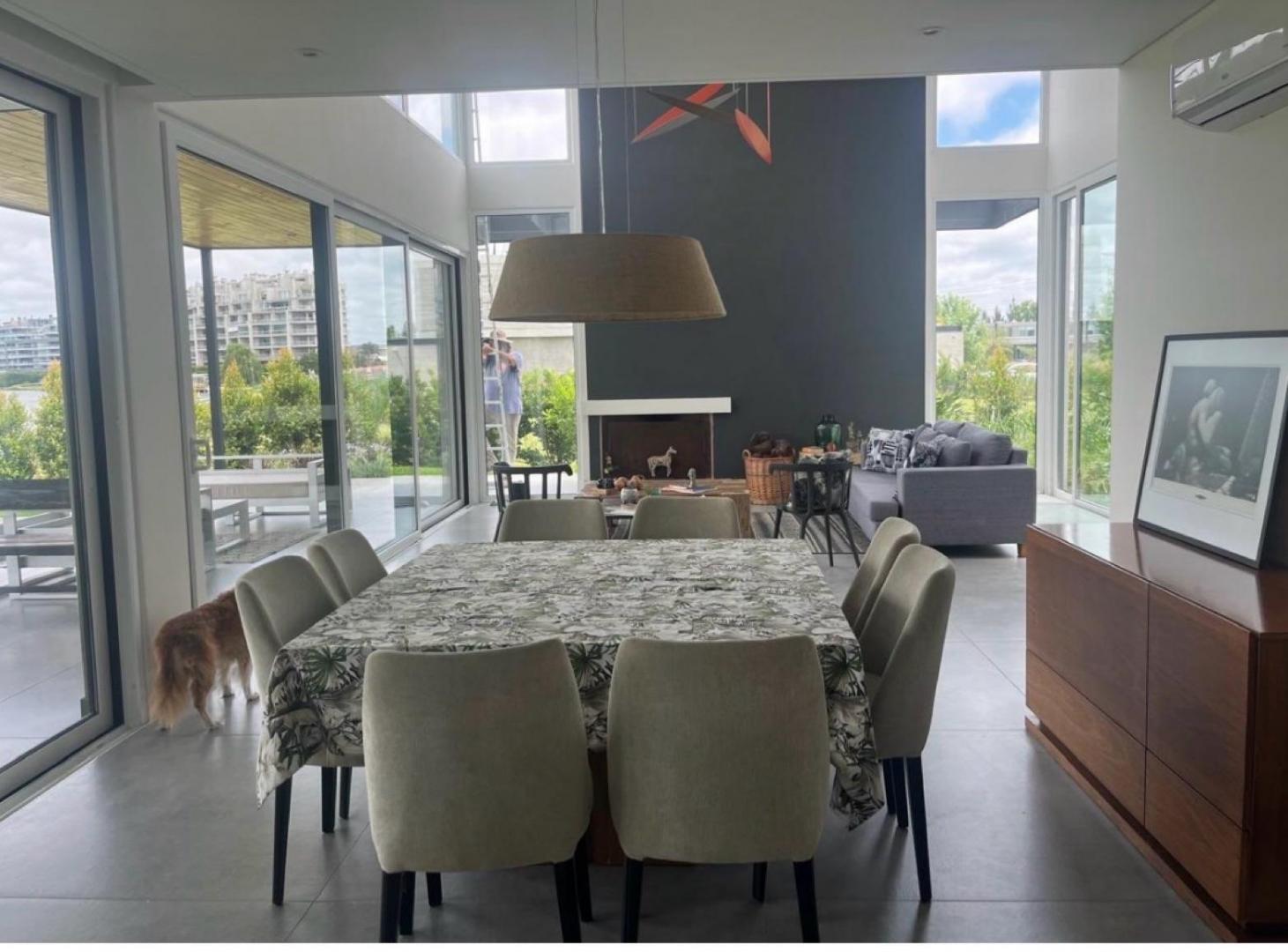 Foto de CASA AL AGUA EN VIRAZON DE 5 DORMITORIOS -VENTA, imagen 3