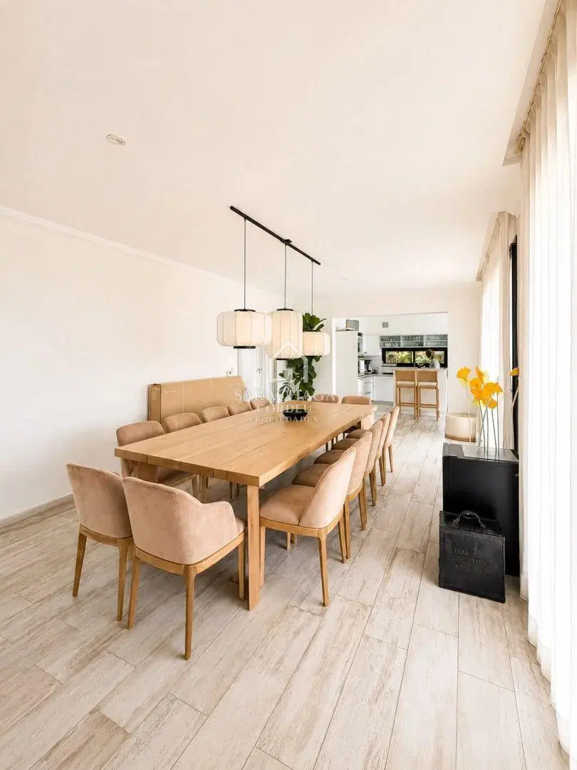 Casa en venta a la laguna con pileta en San Matias, Escobar, Area 5 2