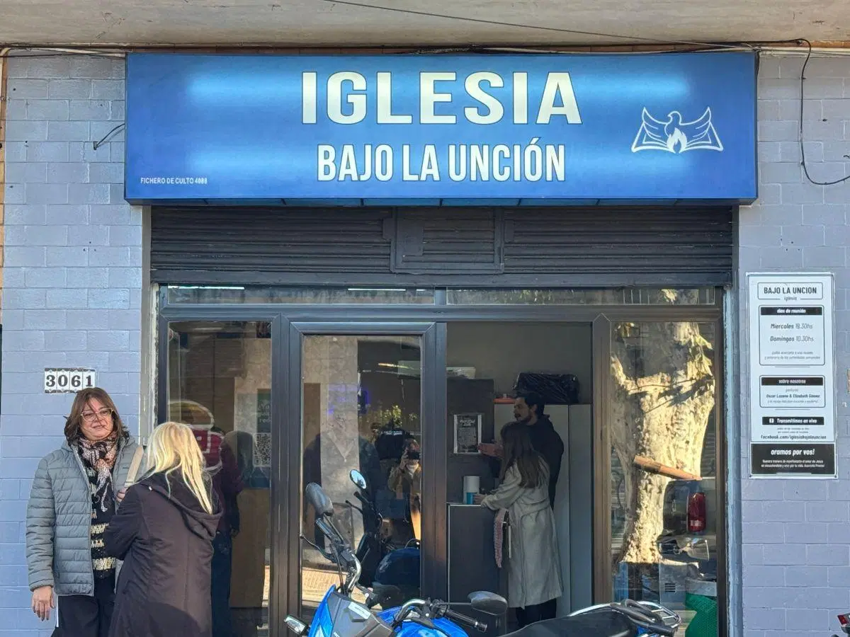 Local en venta de 141 m2 construidos con dos baños, en San Fernando 5