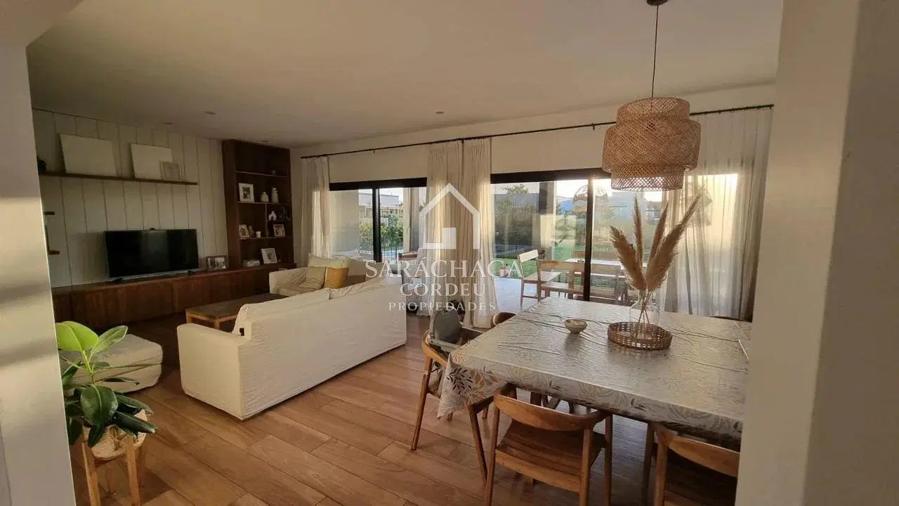 CASA EN UNA PLANTA CON PILETA, BARRIO SAN PABLO, PILAR 4