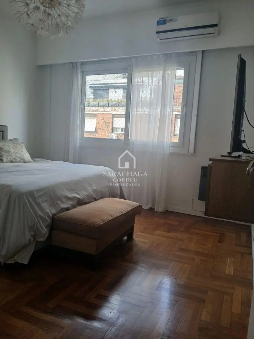 DEPARTAMENTO 3 AMBIENTES CON DEP. - 110 MTS - CON BALCON AL FRENTE-PRECIO DE VENTA  $278.000 -MEJOR 8