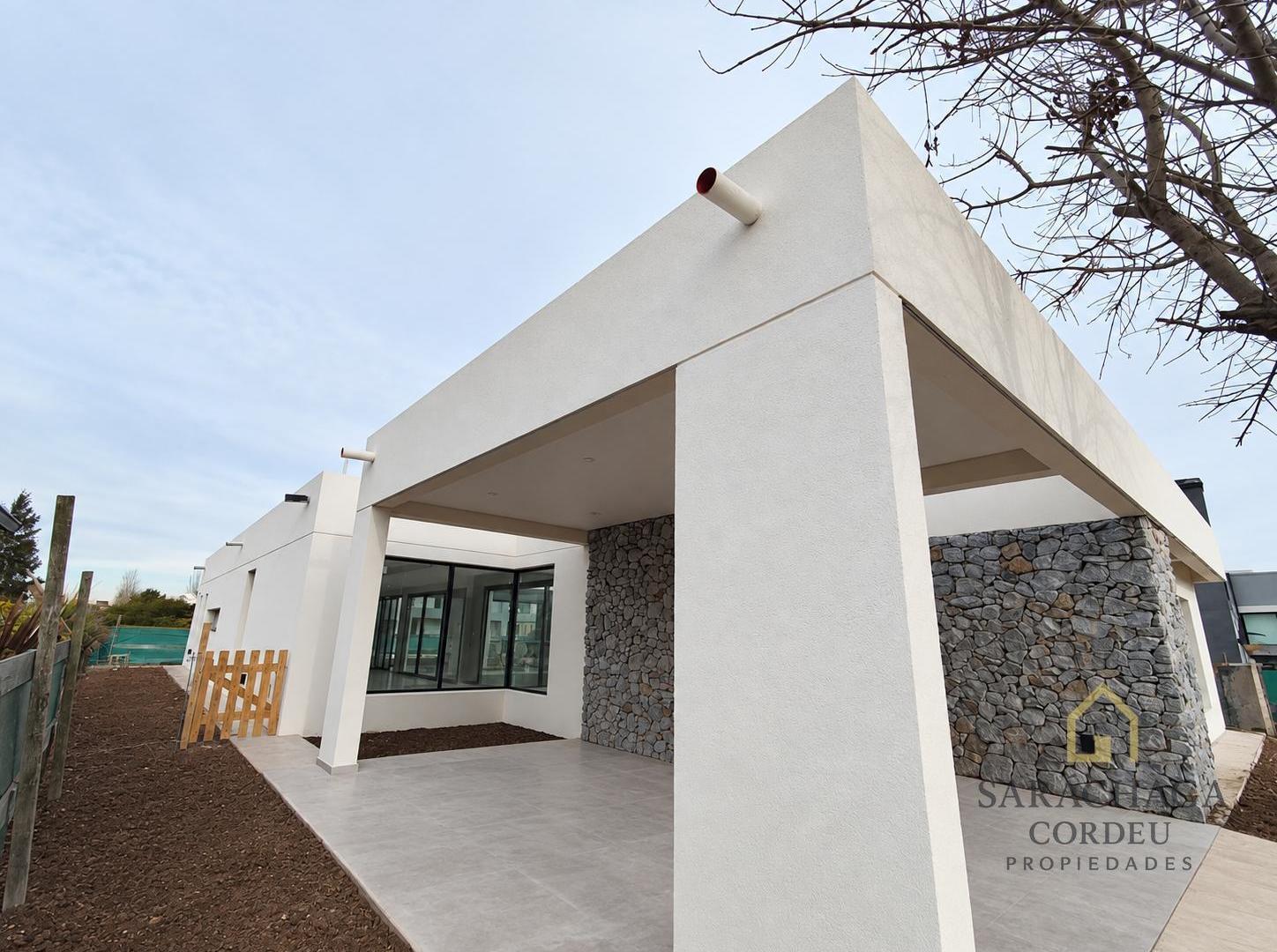 Foto de Casa en venta, a estrenar en una planta , Santa Rita Club de Campo, imagen 1