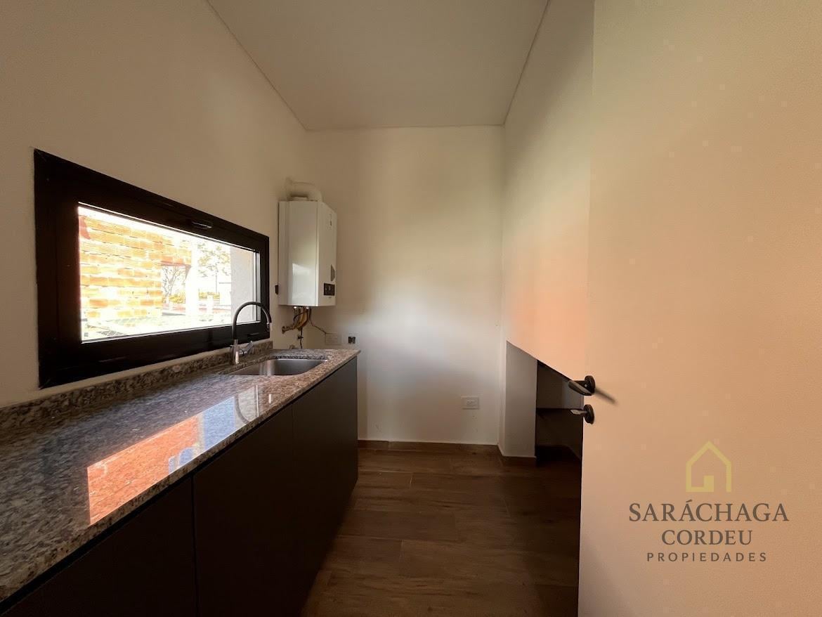 Foto de Casa en Venta -5 amb.- a estrenar- Barrio Santo Tomas Pilar, imagen 5