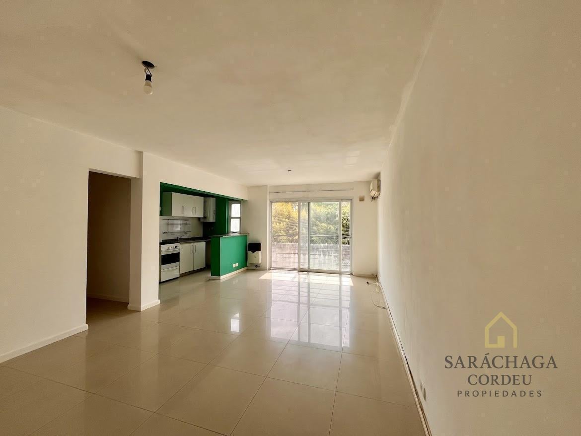 Foto de Alquiler Departamento - 2 Amb - Luminoso, imagen 1