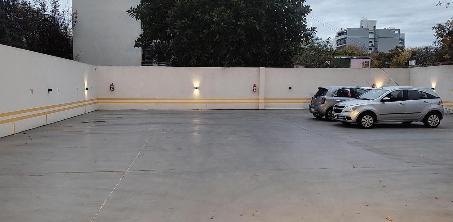 Foto de Cochera en La Plata, imagen 2