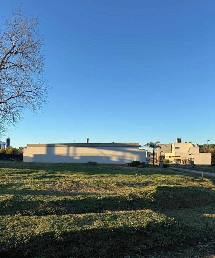 Foto de Excelente lote en Barrio Cerrado El Cauquén | Gonnet, La Plata, imagen 3