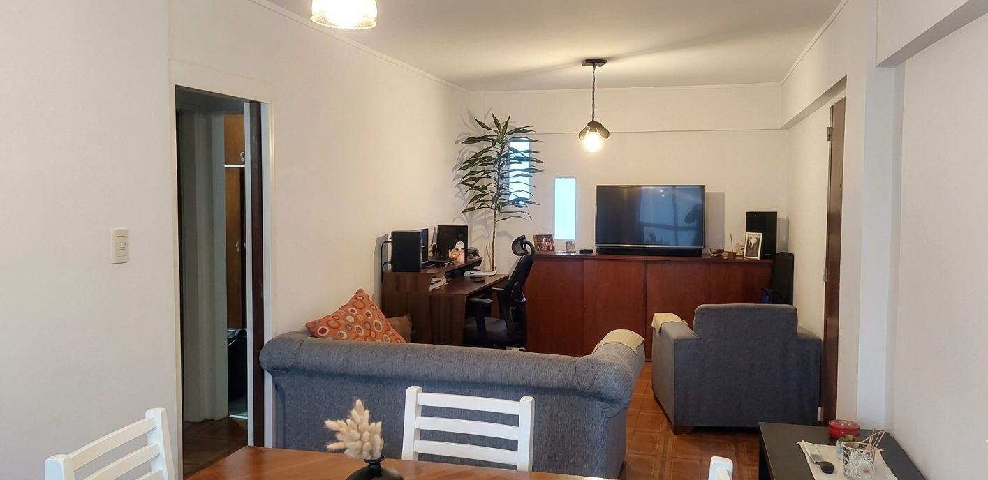 Foto de Semipiso con dependencia independiente, cochera y balcón | Calle 3 y 49, imagen 2
