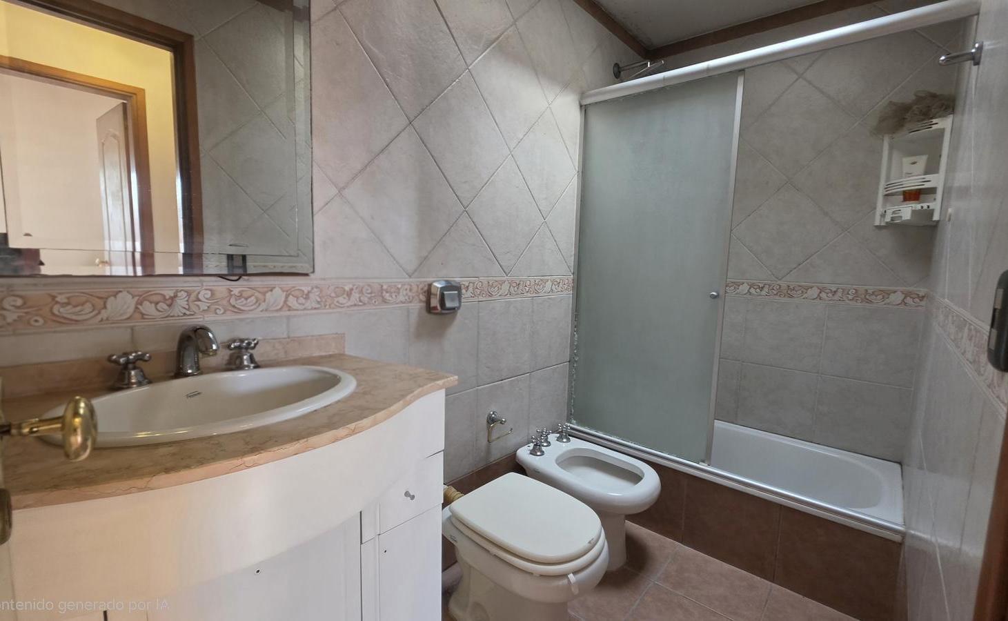 Foto de Casa en venta en La Plata, imagen 3