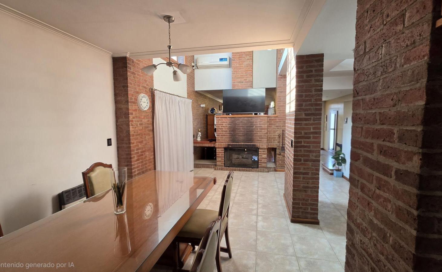 Foto de Casa en venta en La Plata, imagen 4