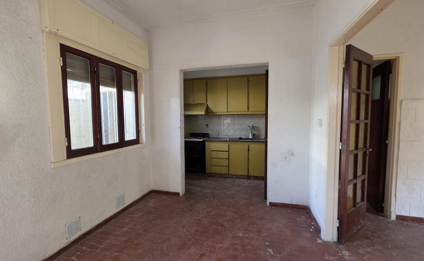 Foto de PH en venta en La Plata, imagen 2