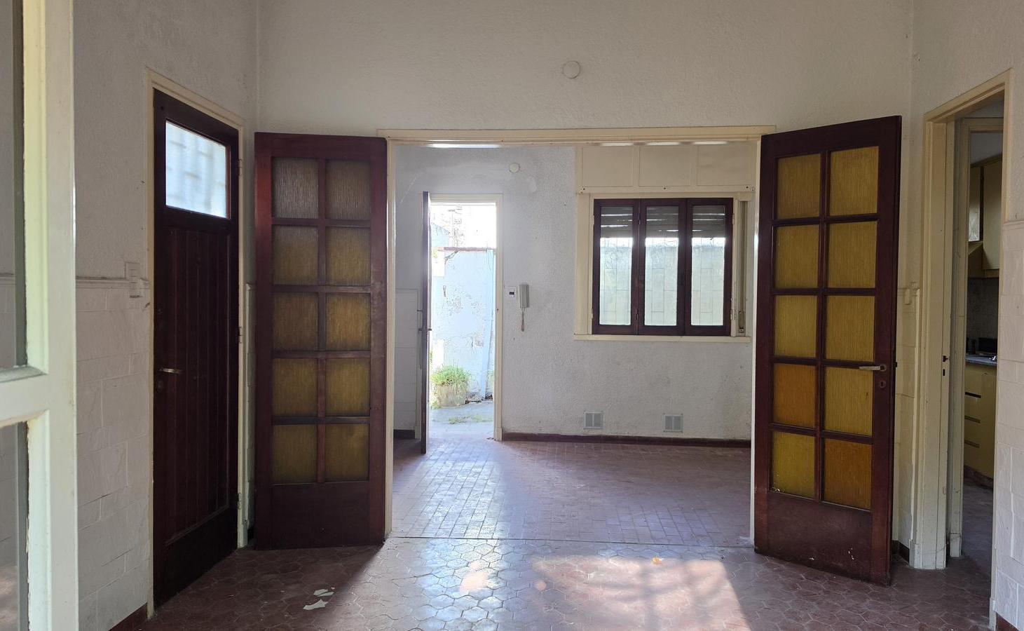 Foto de PH en venta en La Plata, imagen 1