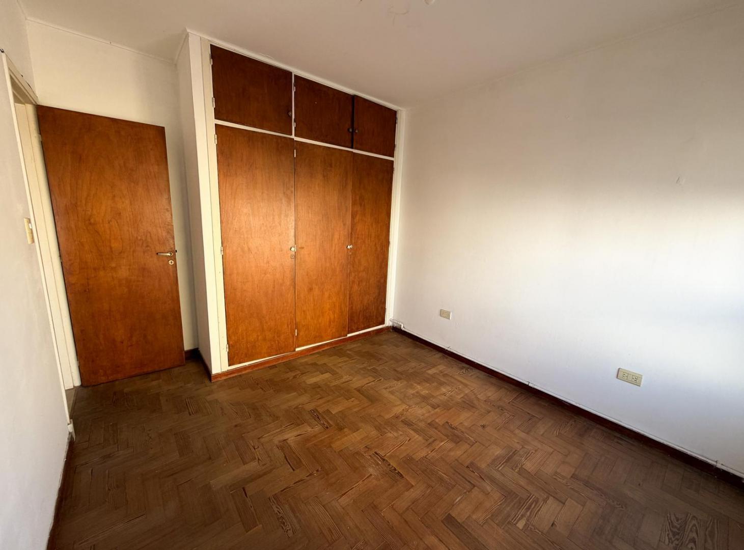 Foto de Departamento de 2 dormitorios en alquiler | 5° piso | Calle 7 y 41, imagen 1