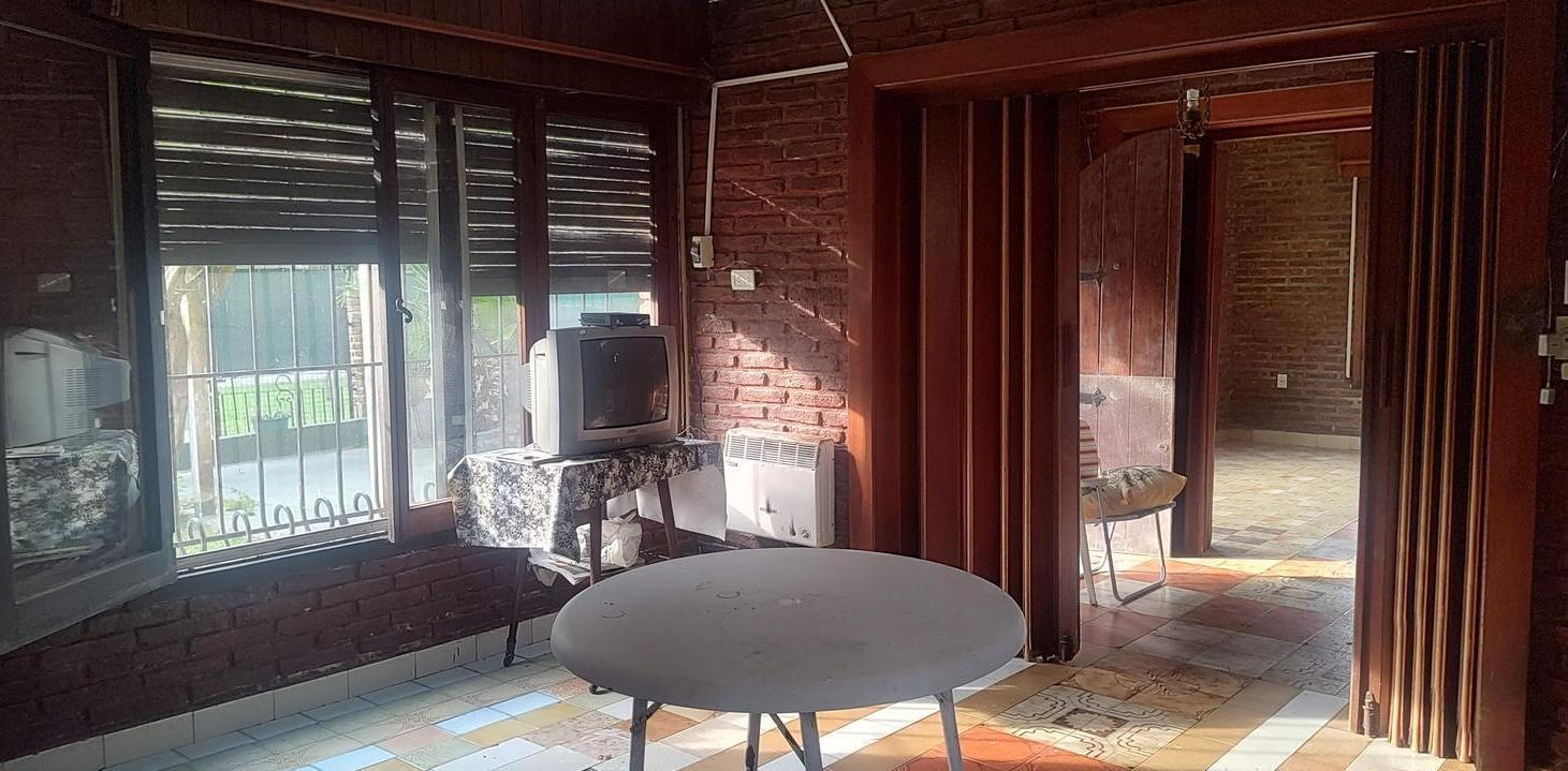 Foto de Casa con pileta y parque en Villa del Plata | Lote esquina 445 m², imagen 3
