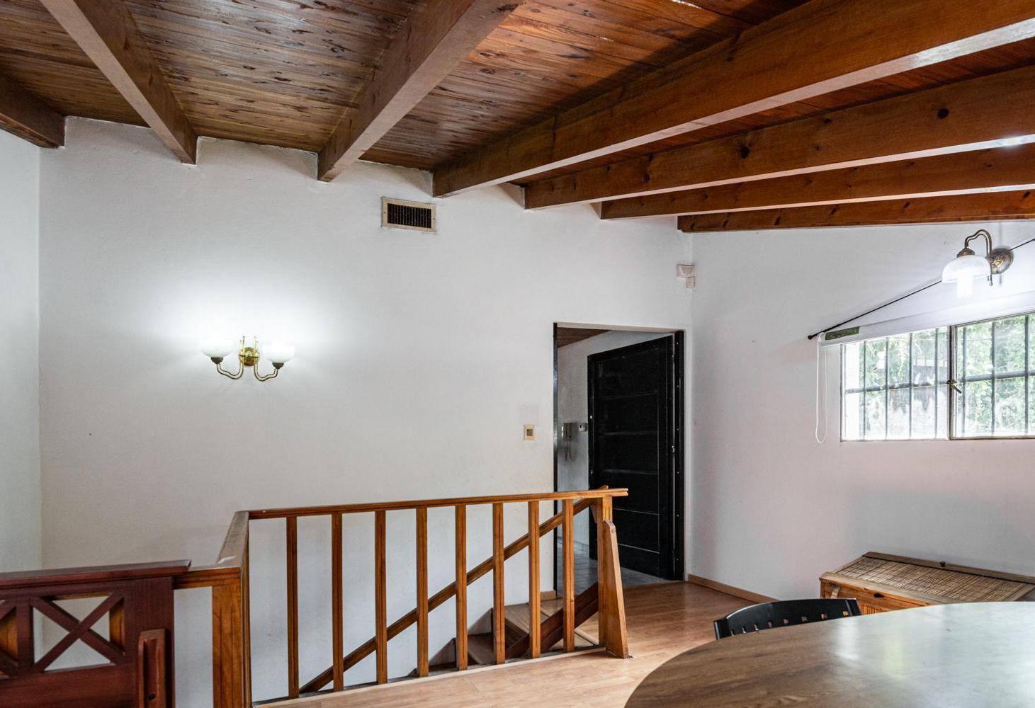 Foto de Casa en venta en Barrio Norte | 4 dormitorios estudio | Pileta y, imagen 1