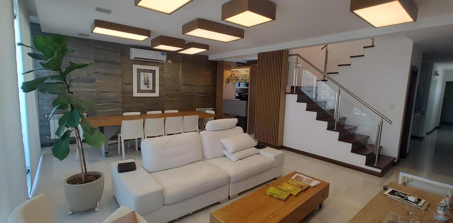 Foto de Penthouse en venta | 255 m² terraza y quincho | 2 cocheras | Plaza, imagen 5