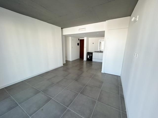 Foto de Semipiso de 2 dormitorios con cochera cubierta | Palier privado | Zona, imagen 5