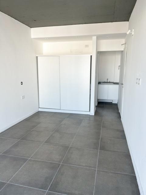 Foto de Semipiso de 2 dormitorios con cochera cubierta | Palier privado | Zona, imagen 1