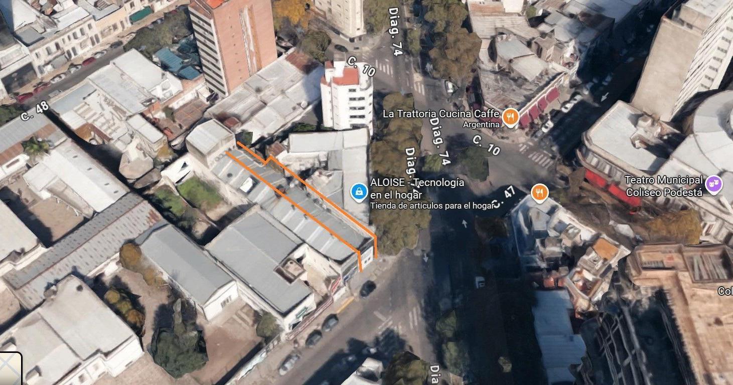 Foto de Local en esquina sobre 47 y Diagonal 74 | 432 m², imagen 1