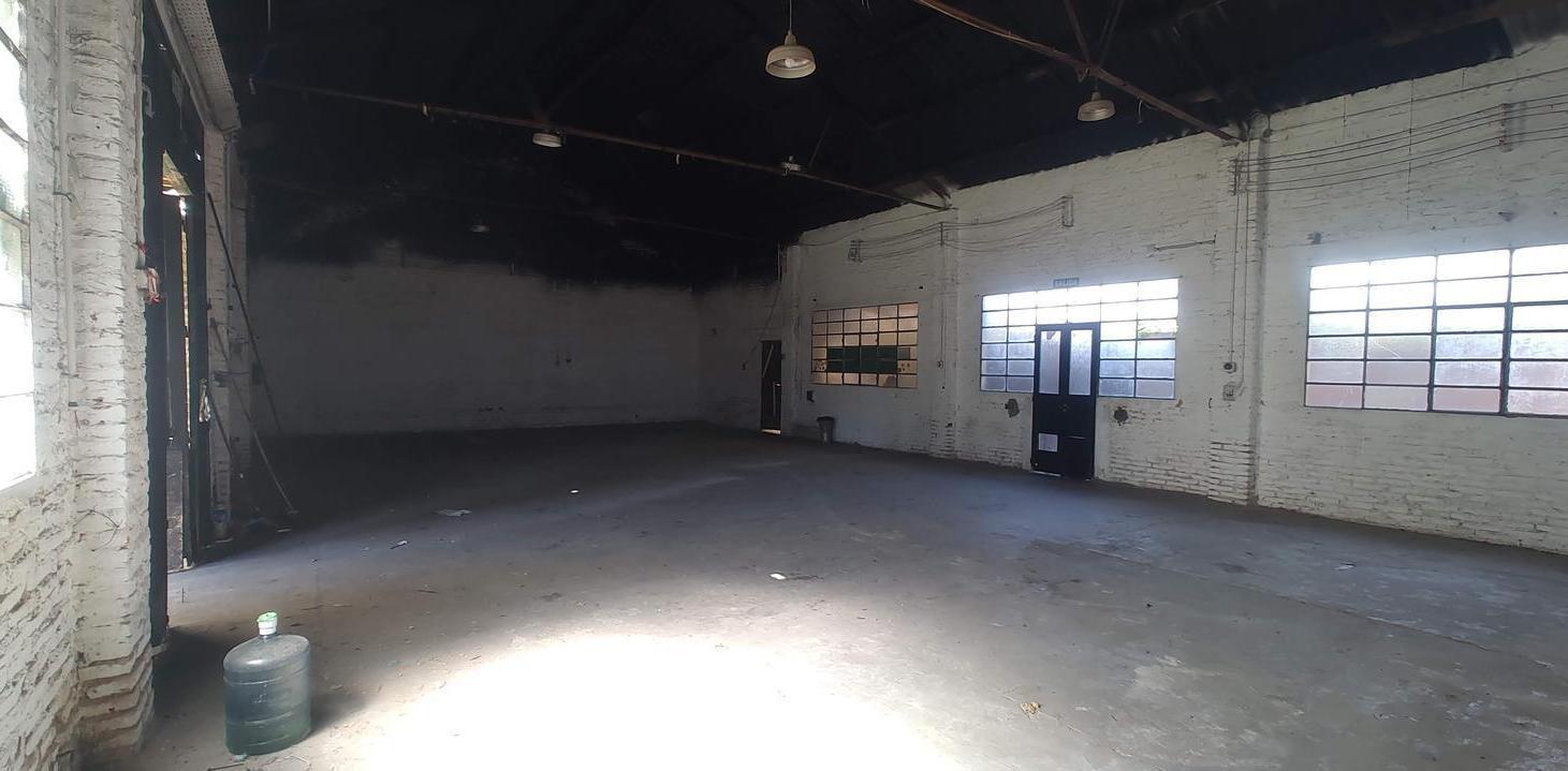 Foto de GALPÓN EN ALQUILER | 189 M² | CASCO URBANO LA PLATA | DEPÓSITO Y, imagen 3