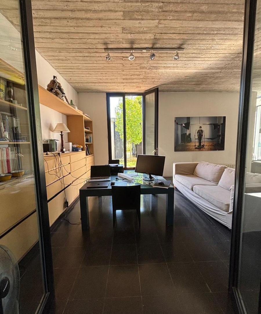 Foto de CASA MODERNA EN VILLA ELISA | LOTE 730 M² | PILETA Y PARQUE, imagen 1