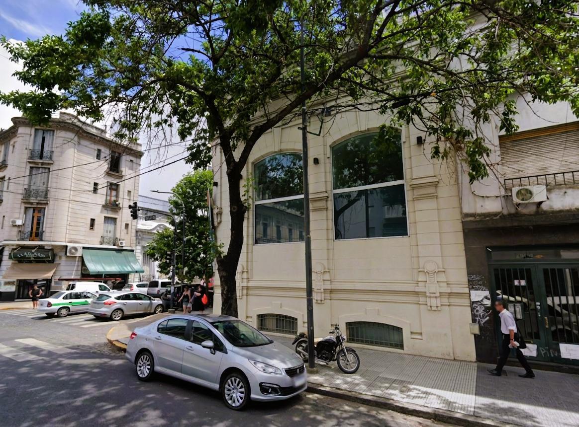 Foto de Edificio comercial en venta | 640 m² | Esquina 6 y 49, imagen 3