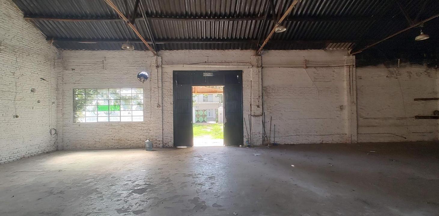 Foto de GALPÓN EN ALQUILER | 189 M² | CASCO URBANO LA PLATA | DEPÓSITO Y, imagen 3