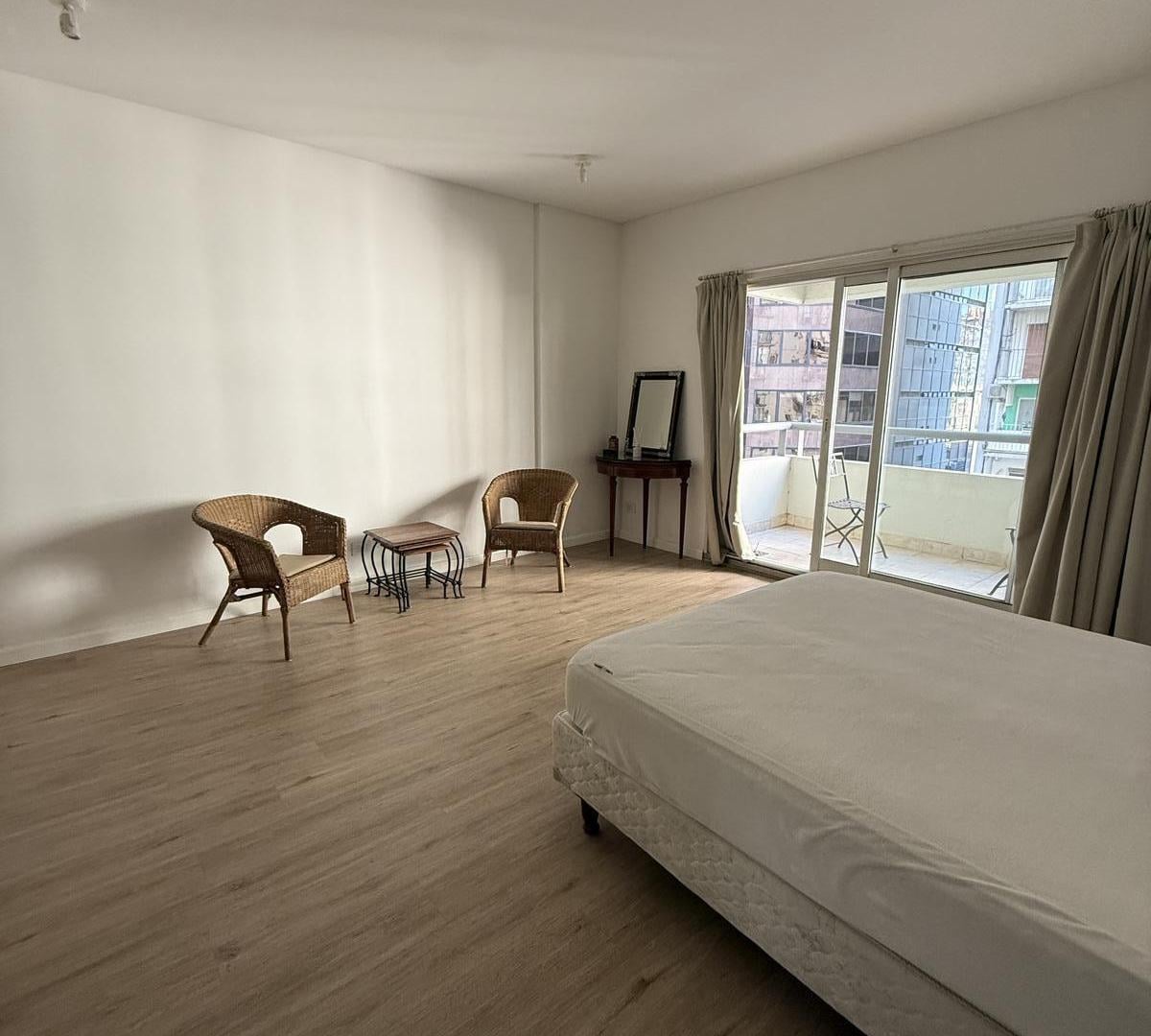 Foto de Monoambiente con balcón y amenities | 37 m² | Recoleta, imagen 2
