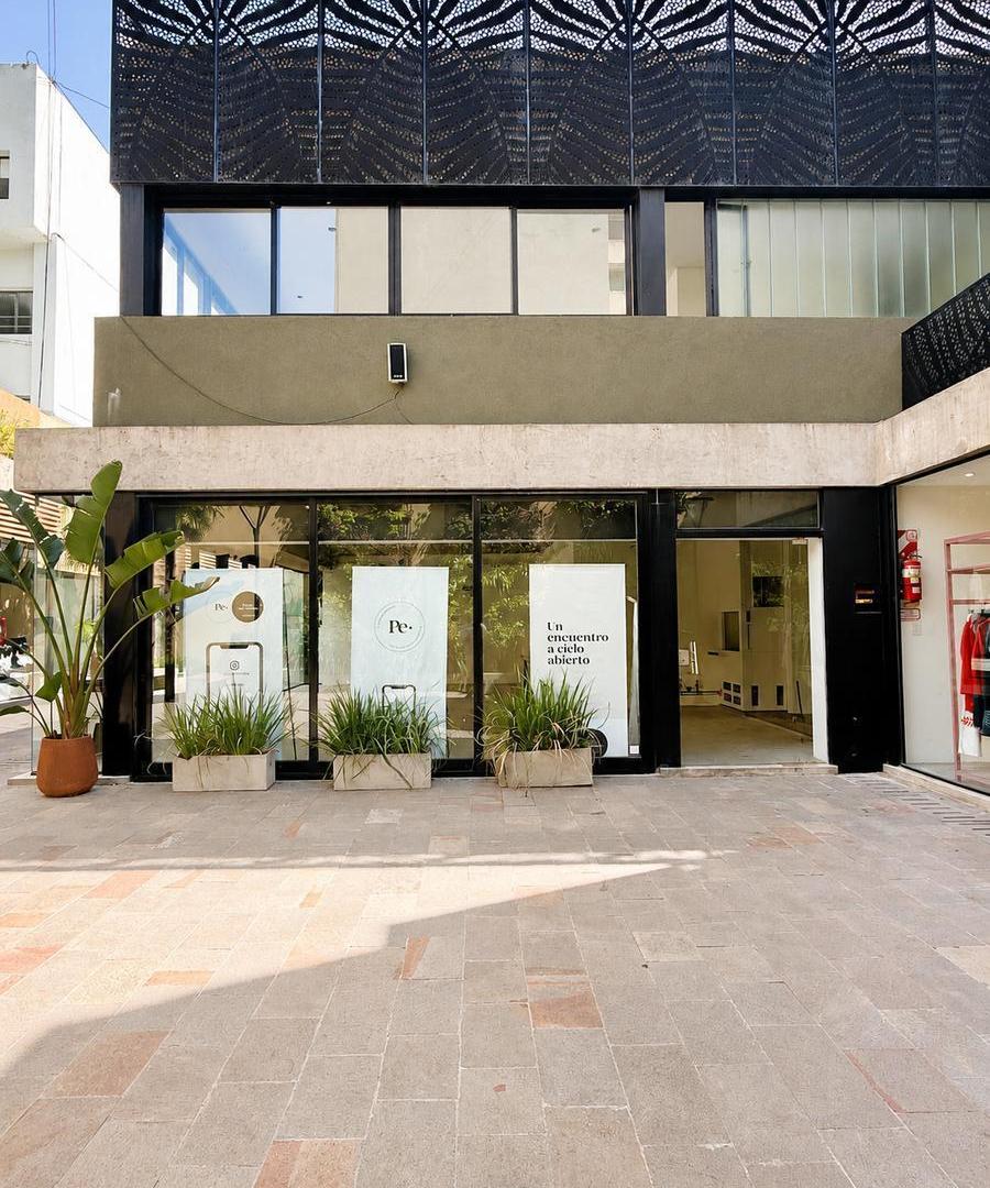 Foto de Alquiler local comercial | Polo gastronómico y comercial | Patio, imagen 1