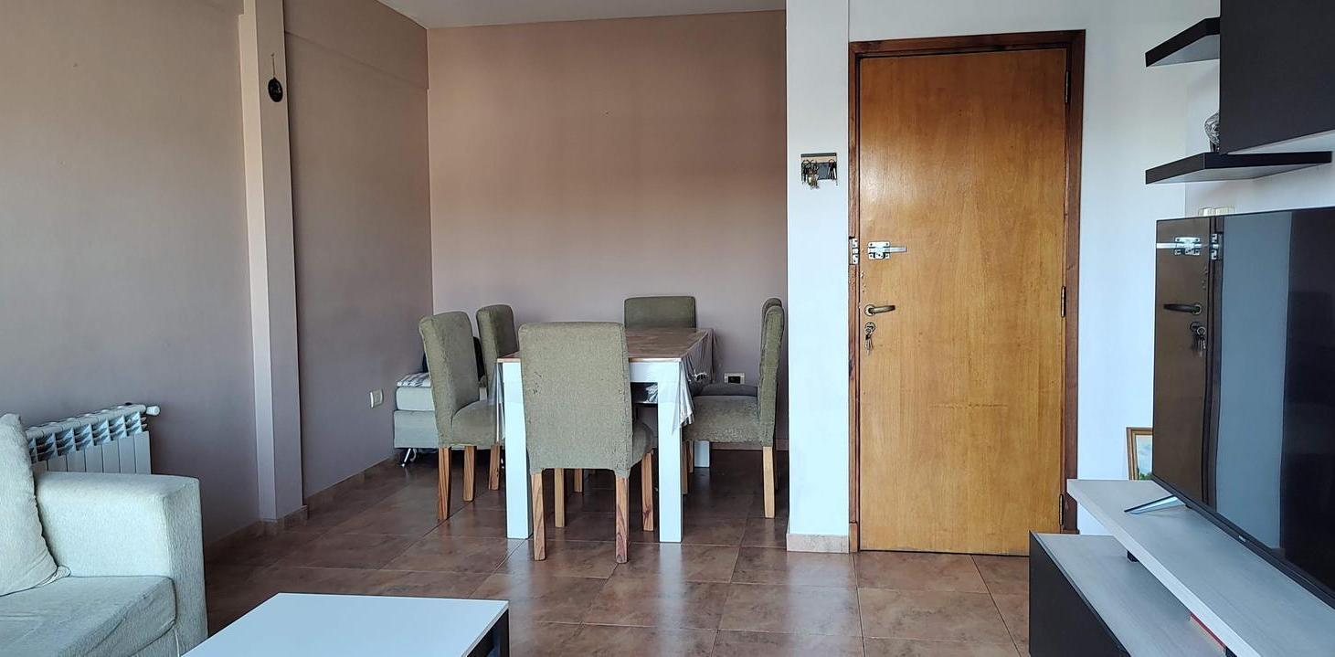 Foto de 1 dormitorio con balcón y radiadores | A metros de Parque Castelli, imagen 4