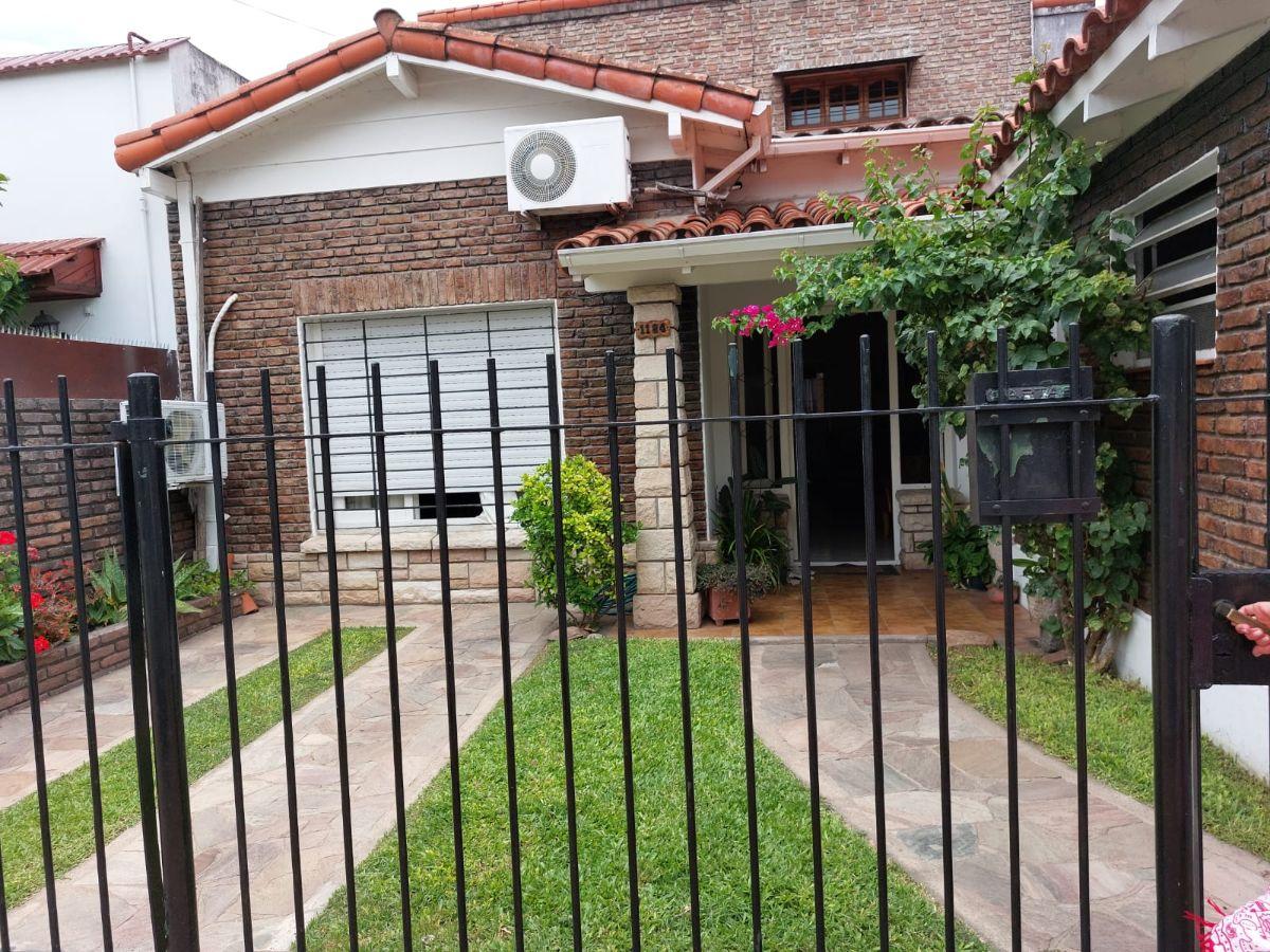 CASA PLANTA BAJA Y DEPARTAMENTO CON ENTRADA INDEPENDIENTE EN PLANTA ALTA