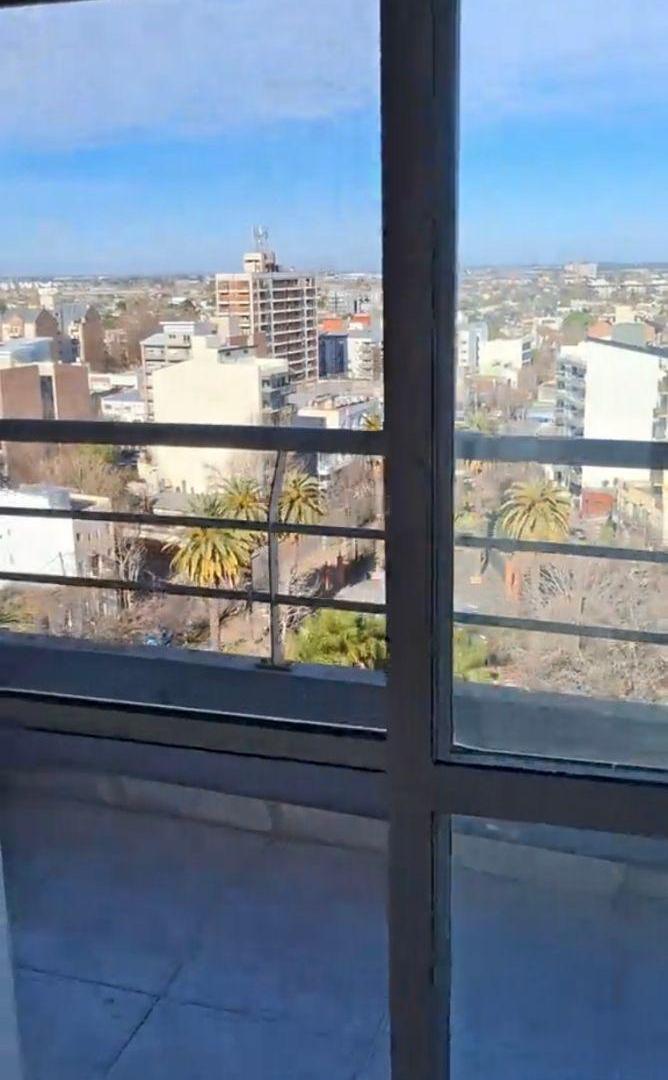 Foto de DEPARTAMENTO UBICADO EN AVENIDA ITALIA FRENTE A PLAZA DE LOS BOMBEROS, imagen 1