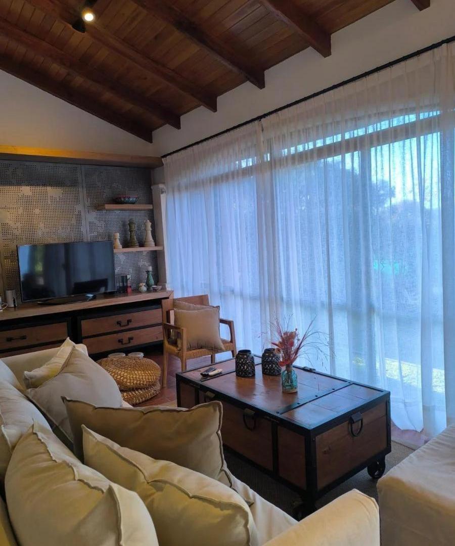 Foto de VENTA – CASA EN COUNTRY “EL BOSQUE” – ZONA NORTE, CORDOBA CAPITAL., imagen 5