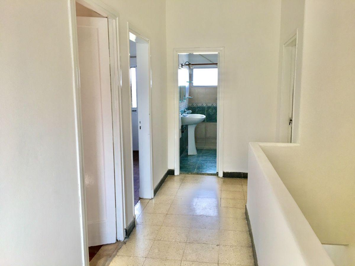 Foto de ALQUILER - CASA ESQUINA 3 DORM. + ESCRITORIO - B° COFICO, CÓRDOBA CAPITAL., imagen 5