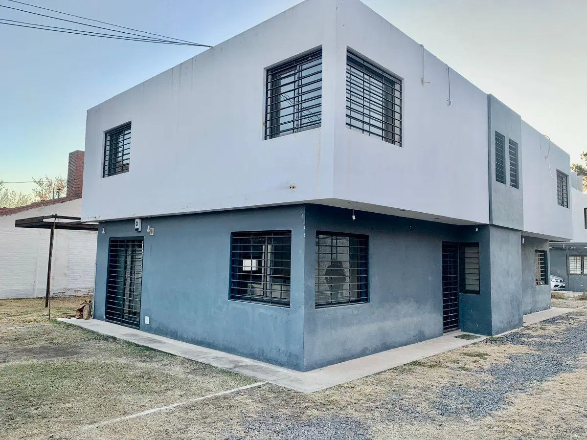 ALQUILER - DUPLEX 3 DORMITORIOS - EXCELENTE UBICACION, VILLA GRAL BELGRANO. 1