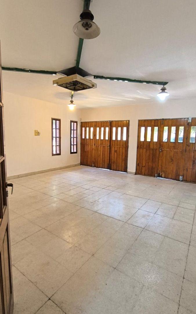 Foto de VENTA - CASA 4 DORMITORIOS - B° EL ROSEDAL, CORDOBA CAPITAL-, imagen 3