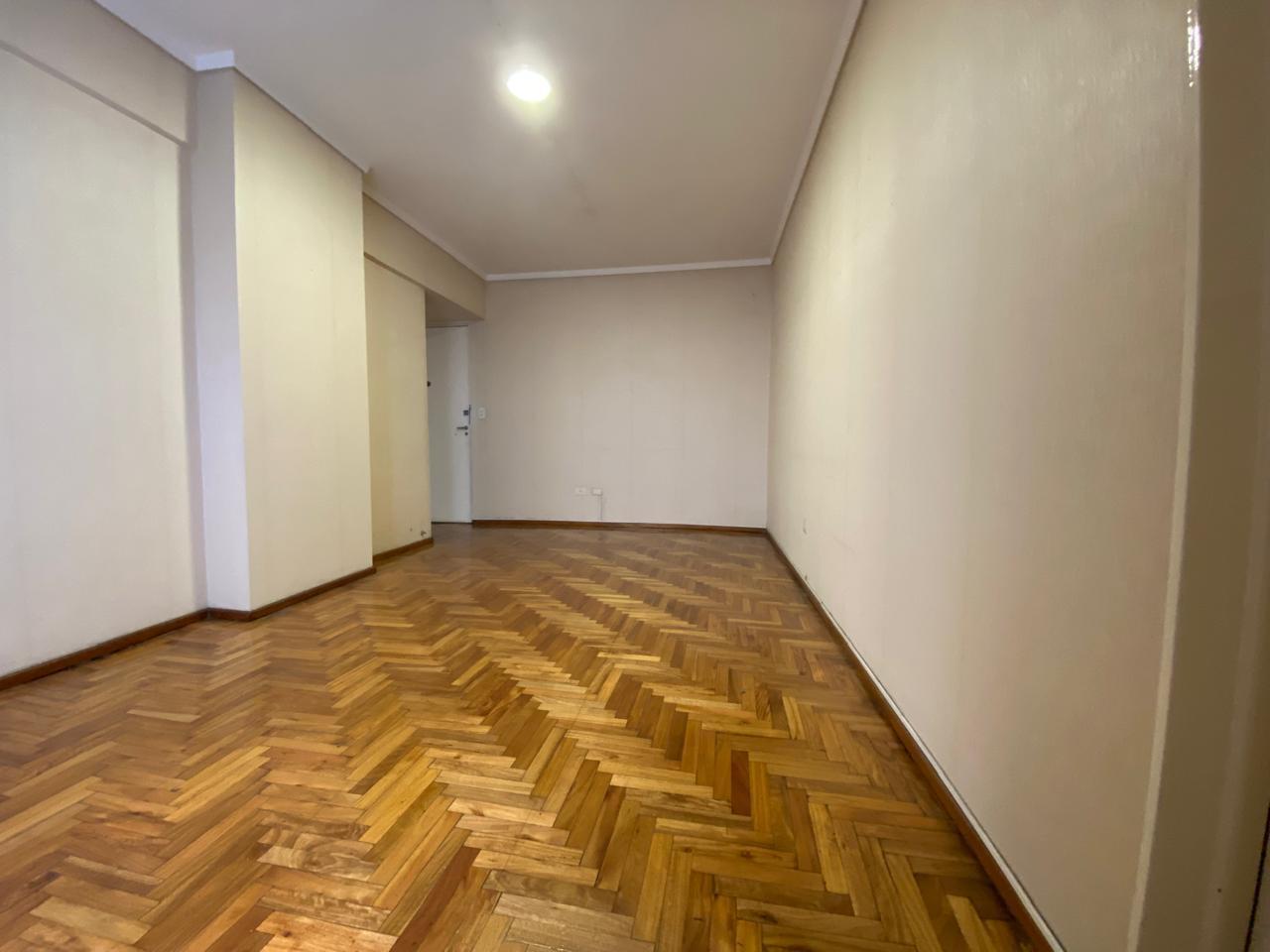 Foto de Oficina - Consultorio 2 amb. con patio - Apto Profesional, imagen 5