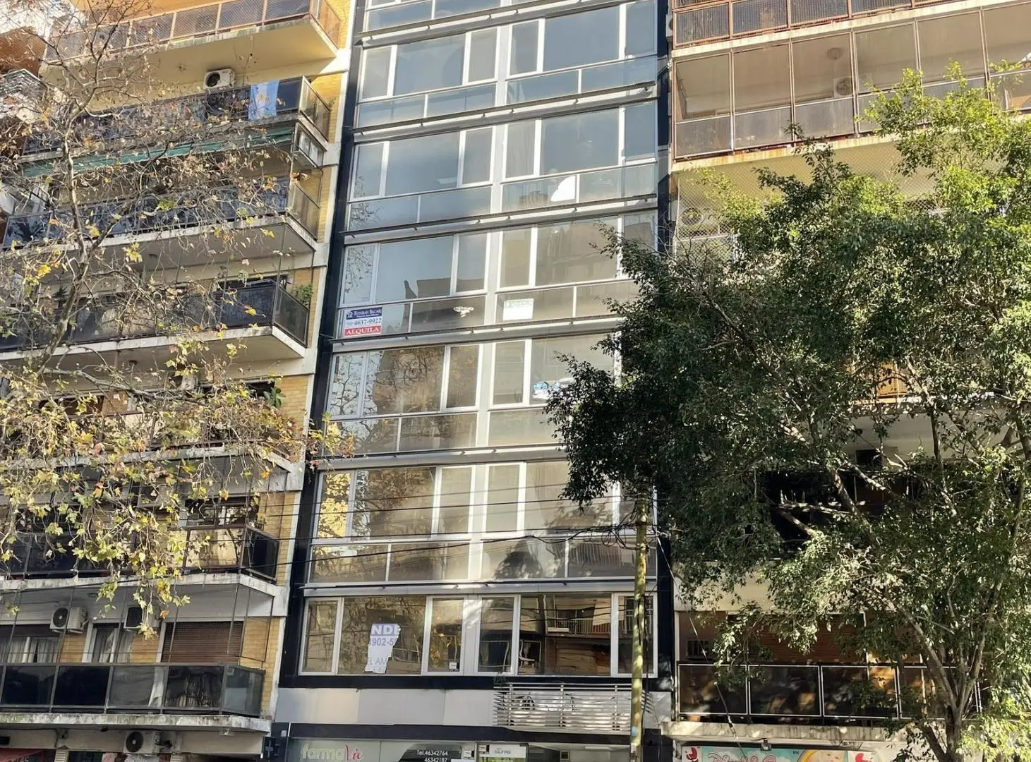 Oficina en Alquiler - Edificio Corporativo 8