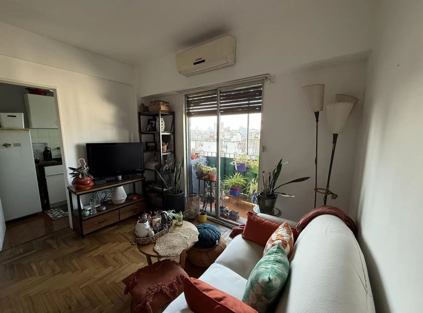 Departamento 2 ambientes - frente 5