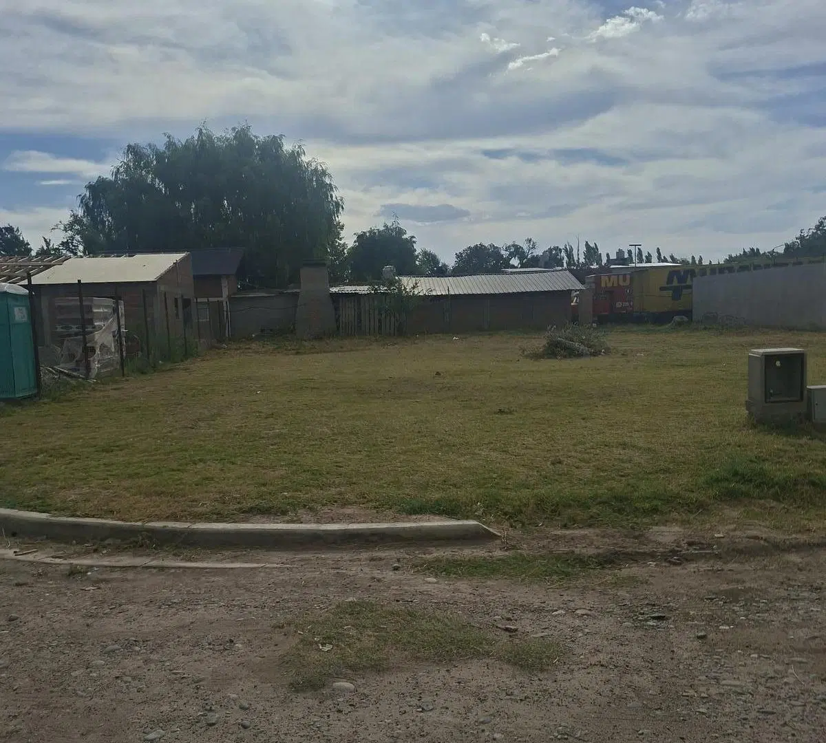 Terreno en República de Italia al 5900 casi Necochea, Los Patos 3