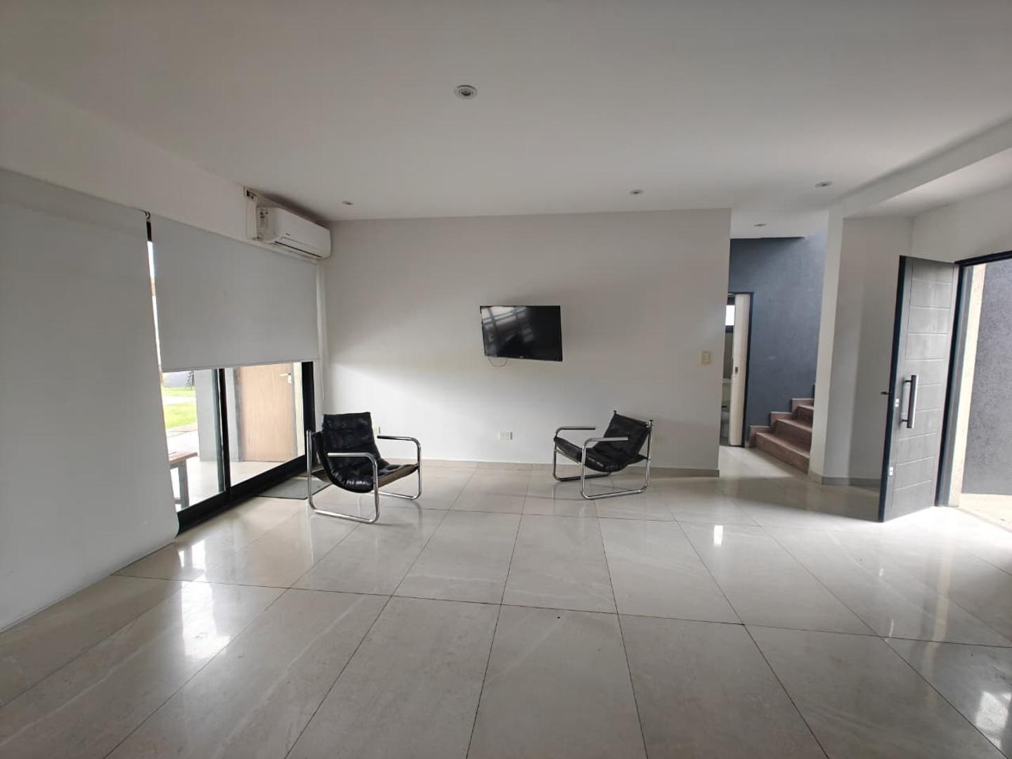 Foto de Casa con pileta en San Sebastian, imagen 3