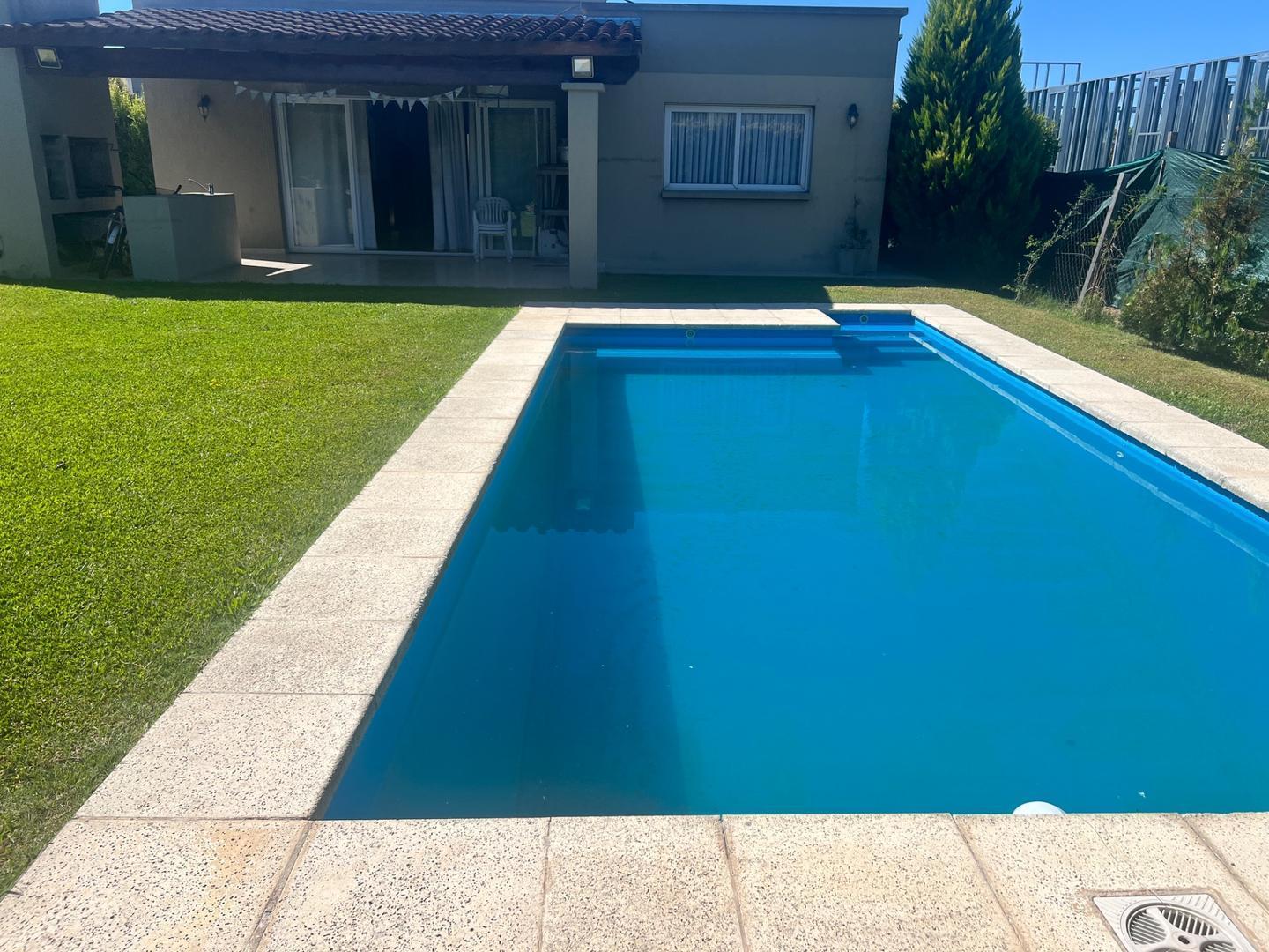 Foto de Casa con pileta en venta Pilar del Este San Eduardo, imagen 2