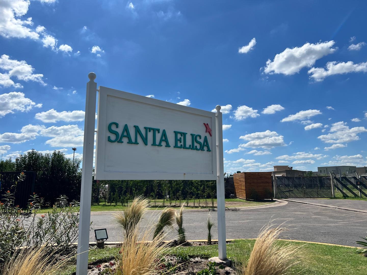 Casa con pileta en Pilar del Este Santa Elisa