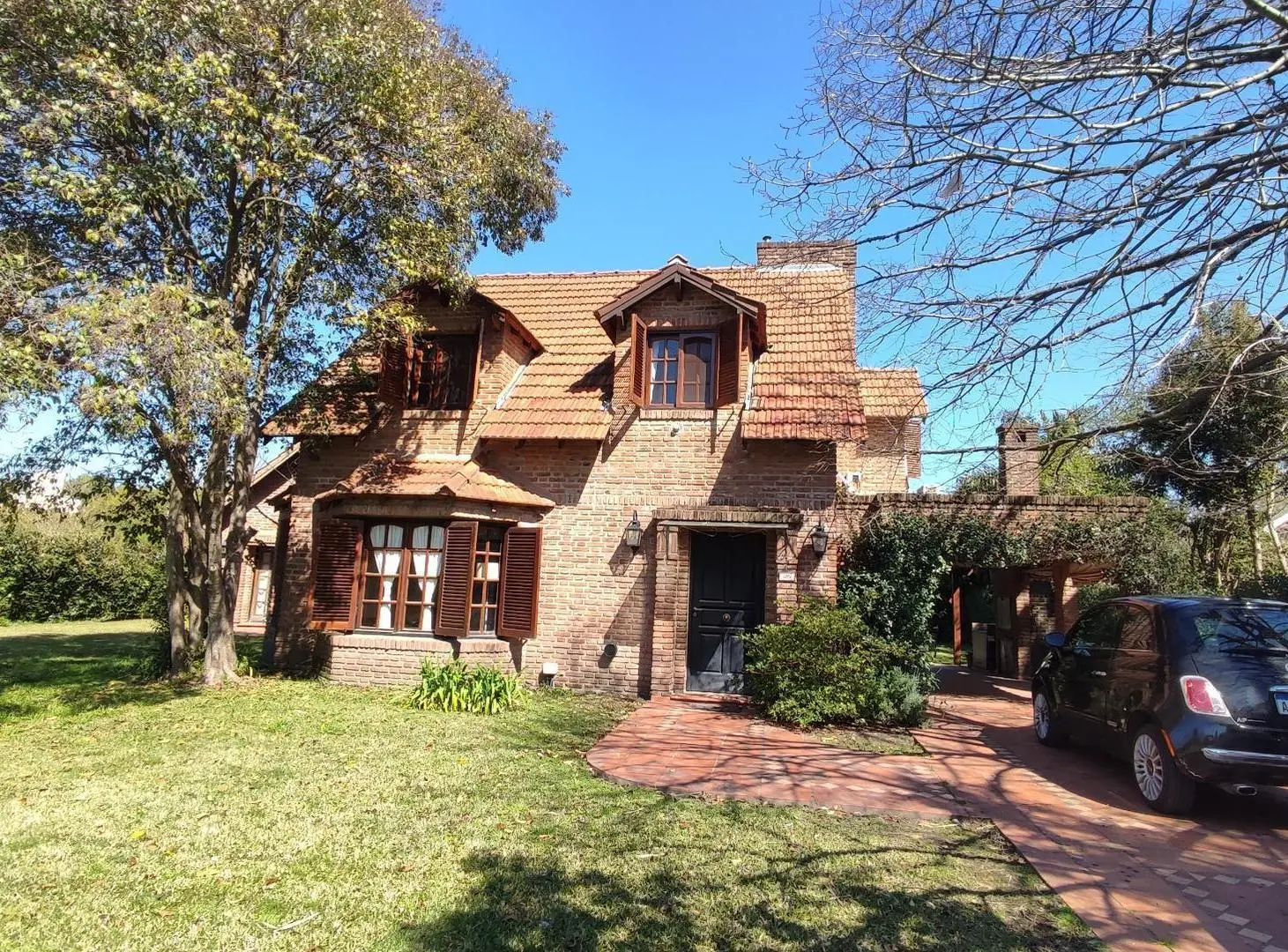 Casa en venta en golfer's C.C - 4 ambientes - APTO CREDITO 2
