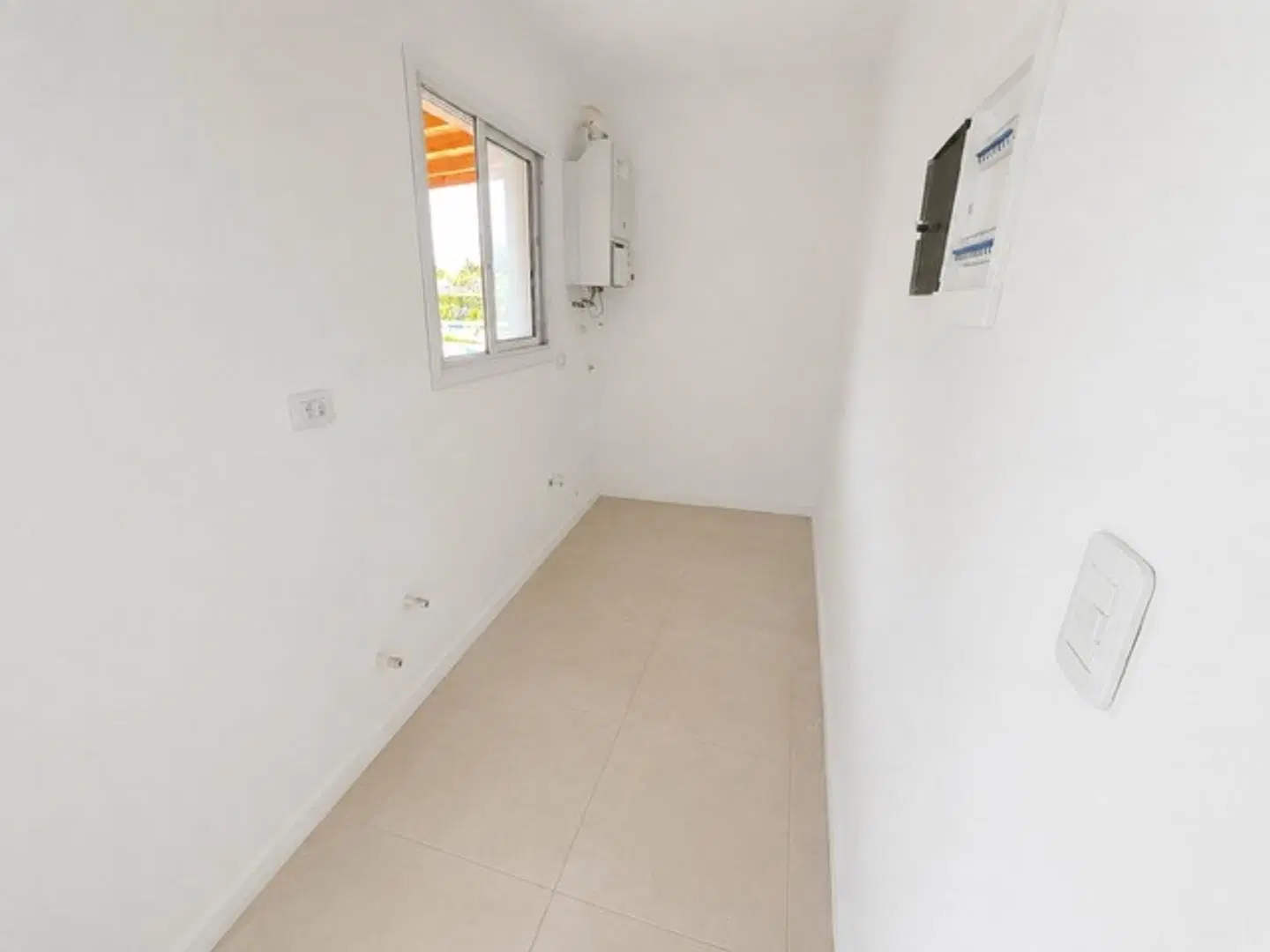 casa con pileta en San Eduardo V 2