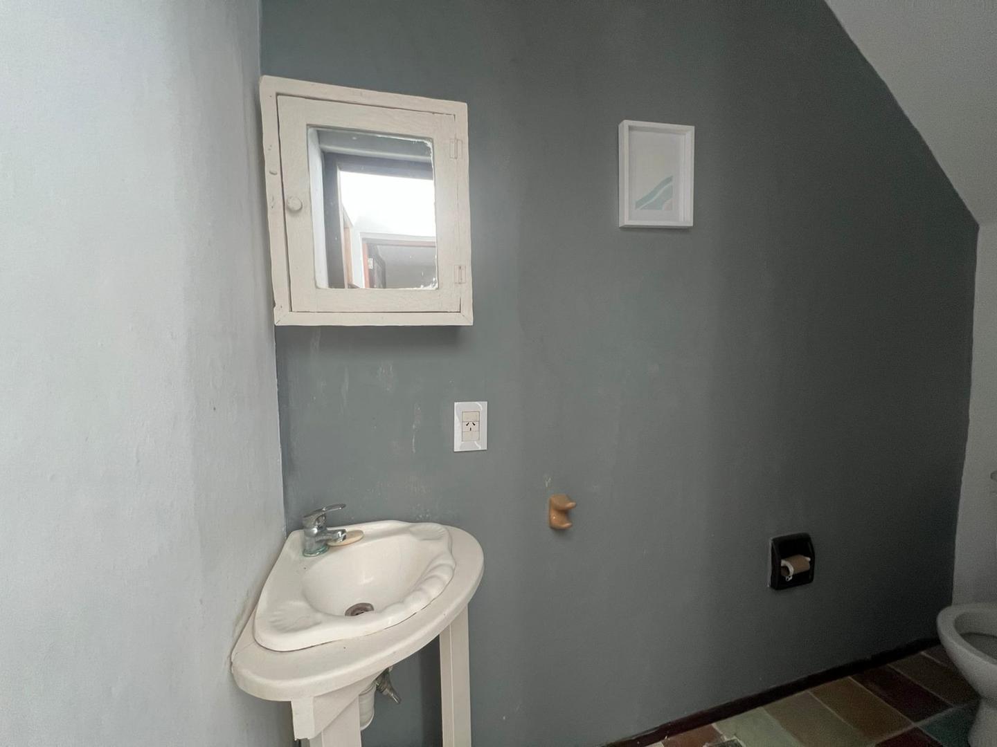 Foto de Casa a la laguna con pileta en El Cazal Escobar, imagen 3