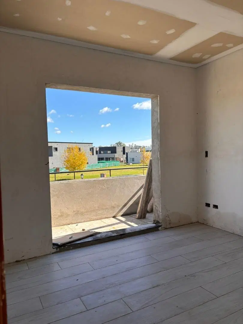 Casa de 5 ambientes con pileta en San Pablo, Pilar 4