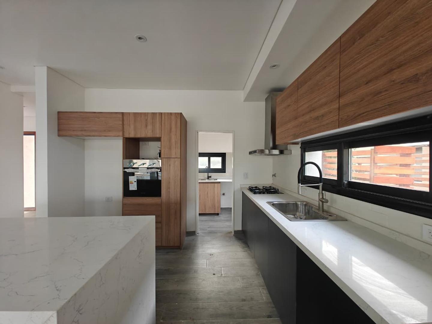 Foto de Casa con pileta en Pilar del Este San Ramon, imagen 4