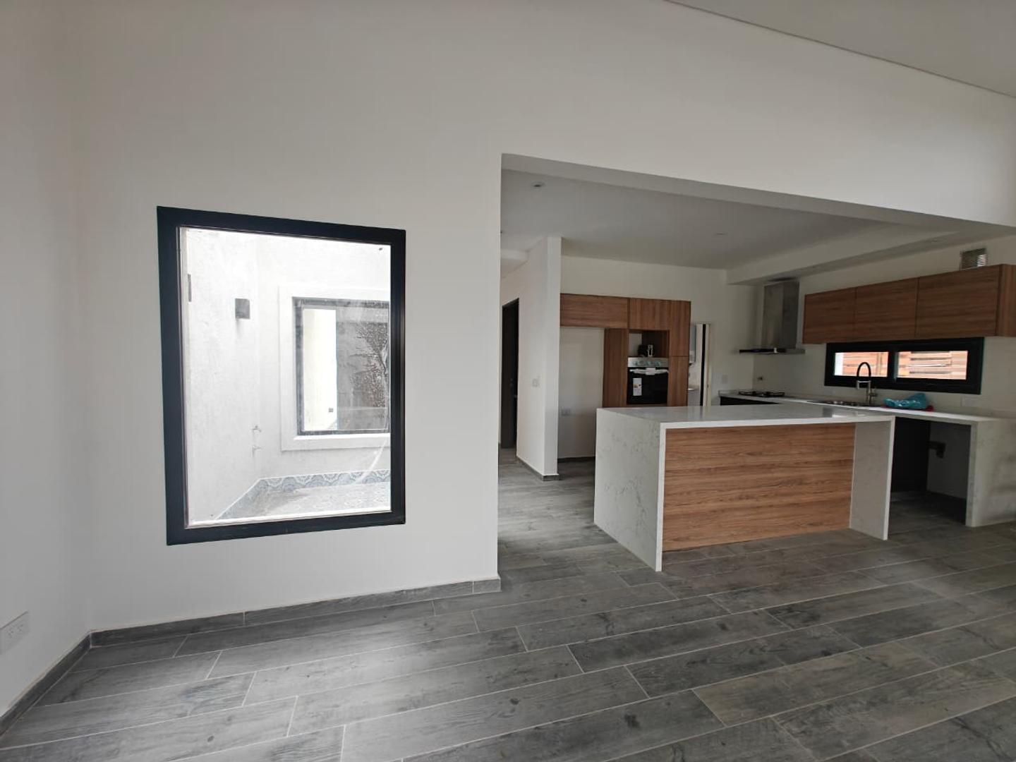 Foto de Casa con pileta en Pilar del Este San Ramon, imagen 5