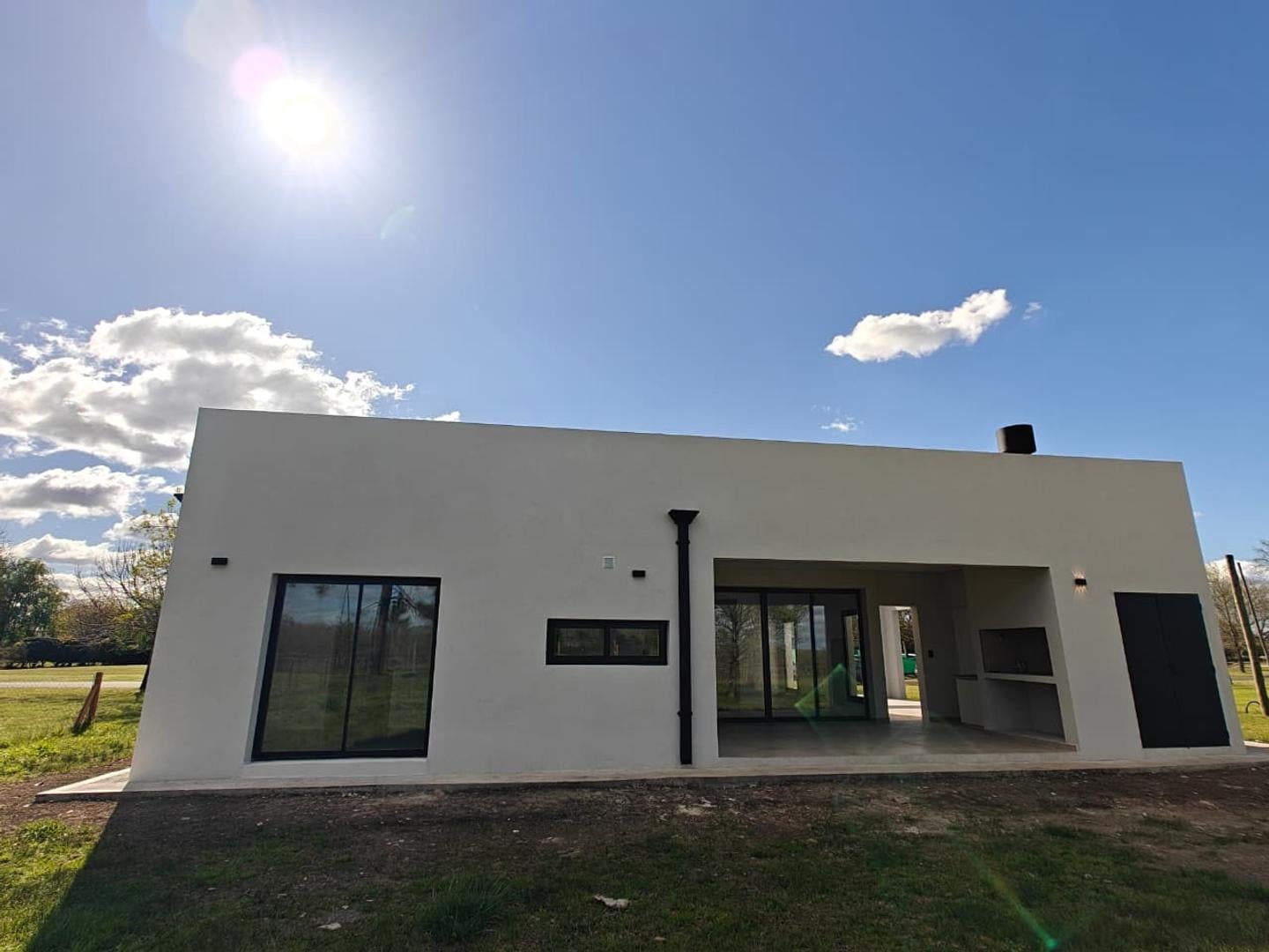 Foto de Casa en venta en Los Alcanfores, Apta credito, imagen 2