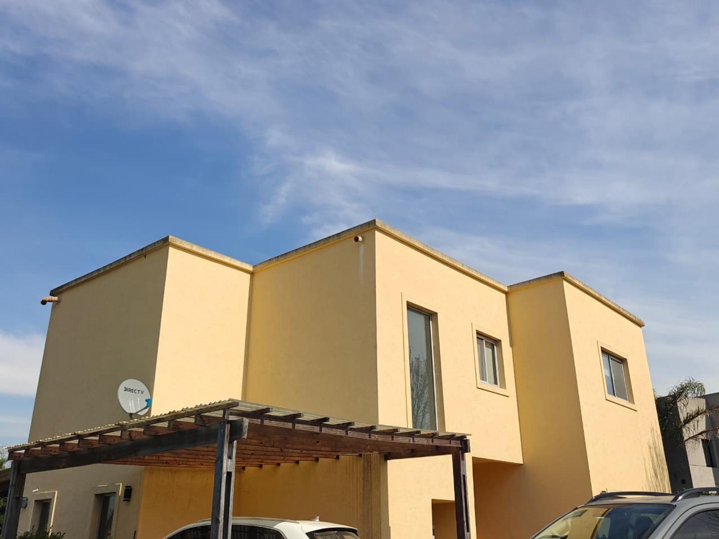 Foto de Casa en venta 5 ambientes en Santa Guadalupe Pilar del Este, imagen 4